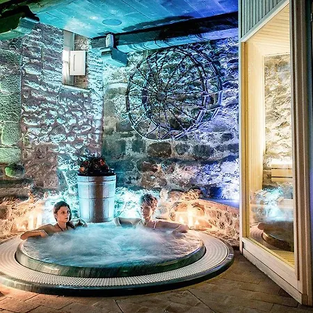 Palazzo Buonvisi Bed & Breakfast